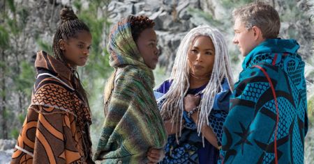 Nakia, Shuri, Ramonda, and Ross talking with each other after escaping the Warrior Falls
